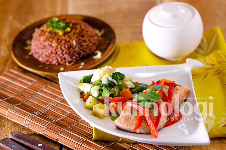 Cobain Resep ini! Salmon Bumbu Jahe