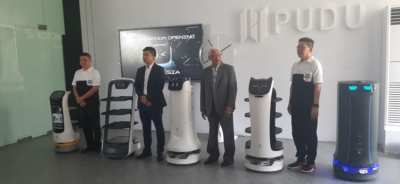 Robot Pramusaji Hadir di Indonesia