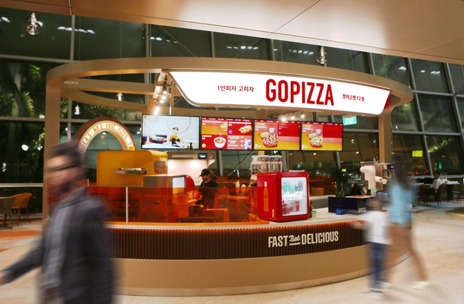 Gopizza Hadir di Bandara Singapura